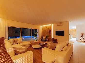 Ycona Luxury Resort: Familienvilla Lounge