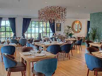 Latitude 0: The Other Side - Speisesaal Latitude 0: The Other Side - Speisesaal