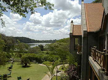 Arusha Serena Hotel: Aussicht auf den See Arusha Serena Hotel: Aussicht auf den See