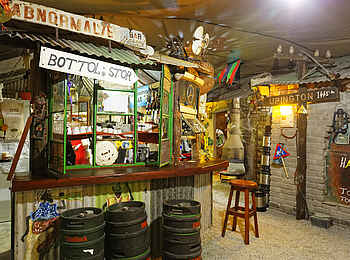 Etosha Safari Camp: Bar in der Hauptlodge