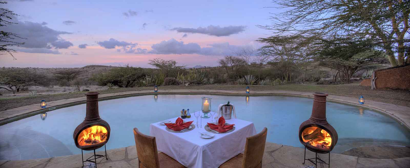 Lewa Safari Camp: Dinner am Pool Lewa Safari Camp: Dinner am Pool