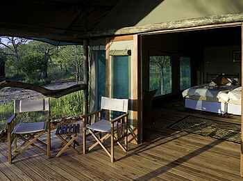 Ongava Tented Camp: Blick in eine Gästezelt