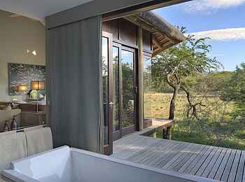 Phinda Homestead: Badezimmer mit Ausblick Phinda Homestead: Badezimmer mit Ausblick