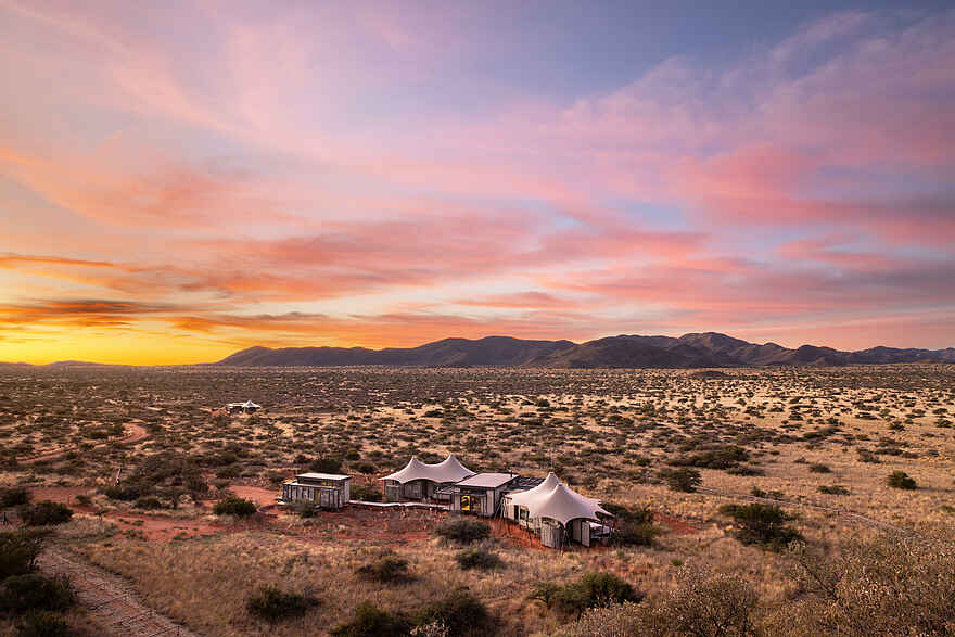 Tswalu Loapi Tented Camp: Das Camp aus der Vogelperspektive Tswalu Loapi Tented Camp: Das Camp aus der Vogelperspektive