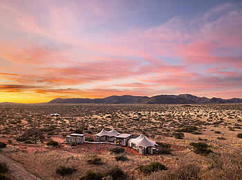 Tswalu Loapi Tented Camp: Das Camp aus der Vogelperspektive Tswalu Loapi Tented Camp: Das Camp aus der Vogelperspektive
