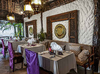 Breezes Beach Club & Spa Zanzibar: Restaurantbereich