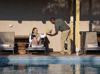 Simbavati Waterside Lodge: Am Pool