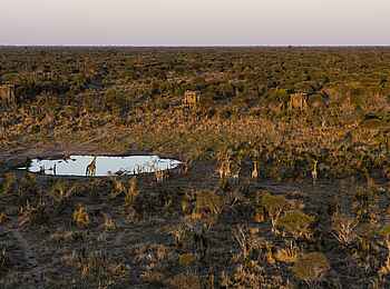 Skybeds: Landschaft ums Camp Skybeds: Landschaft ums Camp