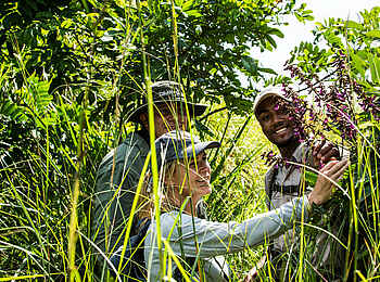 Lango Camp: Hervorragend geschulte Naturführer Lango Camp: Hervorragend geschulte Naturführer