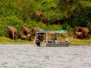 Mweya Safari Lodge: Bootstour auf dem Kazinga-Kanal