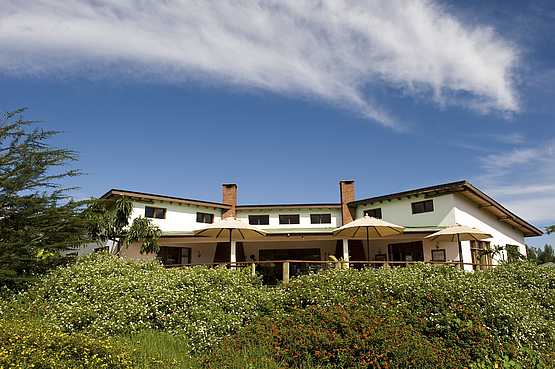 Tloma Lodge: Das Hauptgebäude wurde dem Kolonialstil nachempfunden Tloma Lodge: Das Hauptgebäude wurde dem Kolonialstil nachempfunden