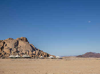 Wolwedans Boulders Camp: Vor den Felsen