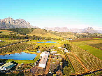 L'Avenir Country Lodge: Luftaufnahme der Lodge und Umgebung L'Avenir Country Lodge: Luftaufnahme der Lodge und Umgebung