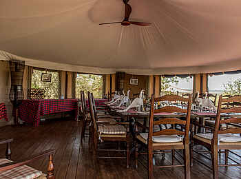 Ol Seki Hemingways Mara: Mittagessen im Essenszelt