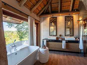 Leopard Hills: Gästebad