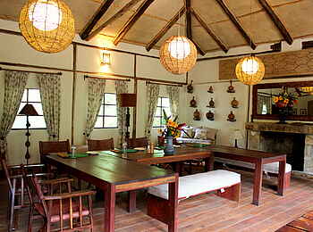Volcanoes Bwindi Lodge: Speisebereich