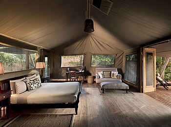 Linyanti Bush Camp: Großes Gästezelt Linyanti Bush Camp: Großes Gästezelt