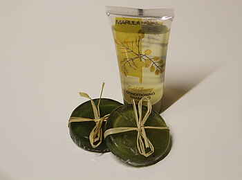 Island Safari Lodge: Toilettenartikel Island Safari Lodge: Toilettenartikel