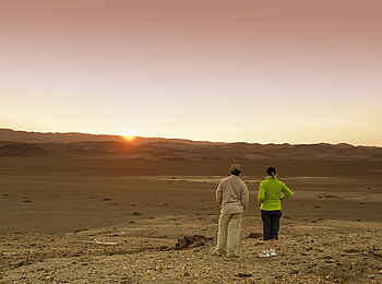 Okahirongo Elephant Lodge: Sonnenaufgang in der Wüste