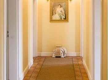 Hotel Eberwein: Flur Hotel Eberwein: Flur