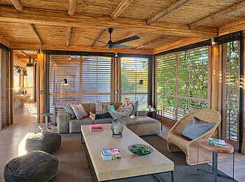 Jabali Private House: Die Lounge