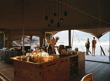 Hoanib Valley Camp: Coffee station