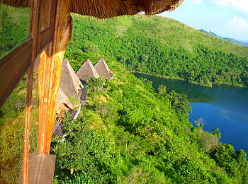Kyaninga Lodge: Blick aus dem Fenster Kyaninga Lodge: Blick aus dem Fenster