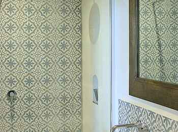 Latitude 0: Gästebad - Waschtisch Latitude 0: Gästebad - Waschtisch