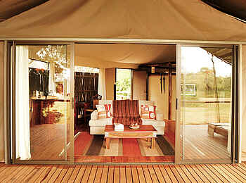 Anabezi Luxury Tented Camp: Private Lounge