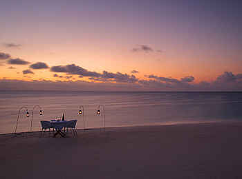Azura Benguerra Island: Privates Abendessen am Strand Azura Benguerra Island: Privates Abendessen am Strand