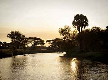 Chada Katavi Camp: Fluss in der Dämmerung
