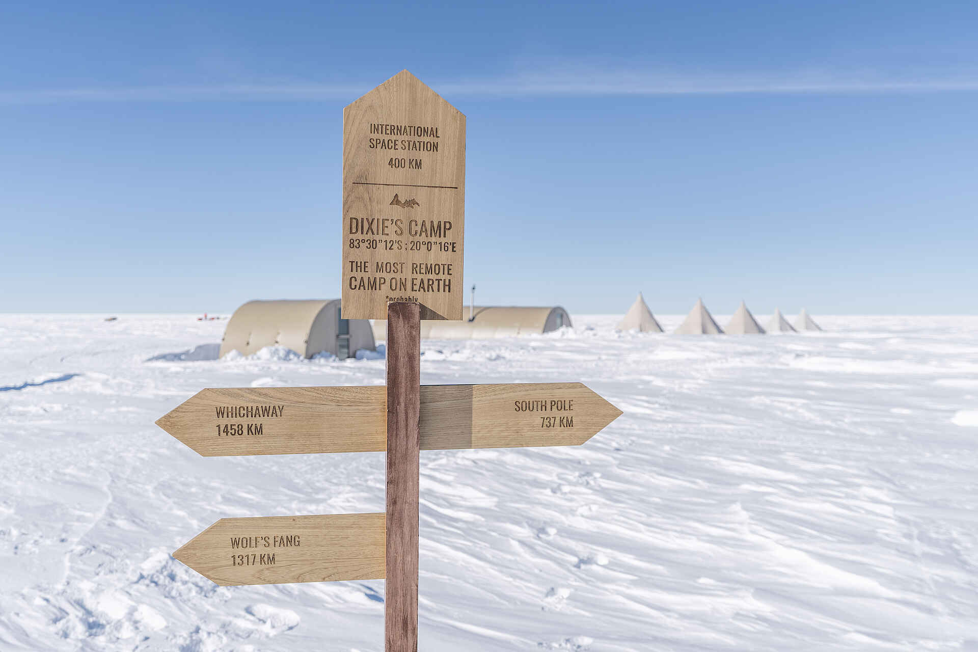 Dixie's Camp: Orientierungsschild vor dem Camp