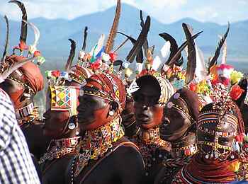 Kifaru House: Besuch eines Samburu Dorfs Kifaru House: Besuch eines Samburu Dorfs