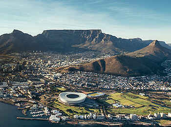 Tree House Boutique Hotel: Kapstadt mit Greenpoint im Zentrum Tree House Boutique Hotel: Kapstadt mit Greenpoint im Zentrum