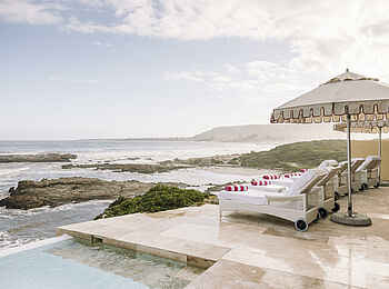 Birkenhead House: Der Infinity Pool mit Blick auf das Meer Birkenhead House: Der Infinity Pool mit Blick auf das Meer