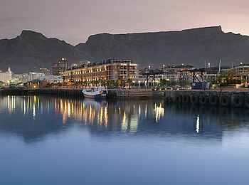 Cape Grace Hotel: Tafelbergkulisse Cape Grace Hotel: Tafelbergkulisse