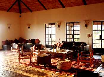 Bashay Rift Lodge: Lounge Bashay Rift Lodge: Lounge