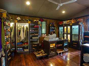 Kirawira Serena Camp: Souvenirshop