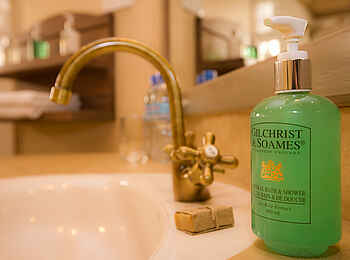 Machweo Wellness Retreat: Hygieneartikel in der Suite