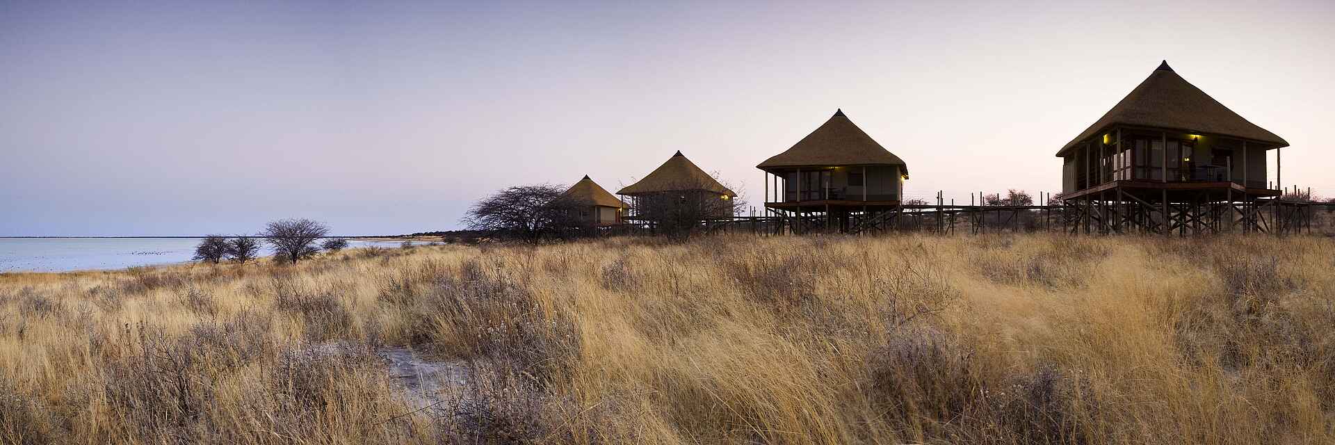 Etosha East, Etosha Nationalpark, Etoshapfanne, Gästechalet, Onkoshi Camp