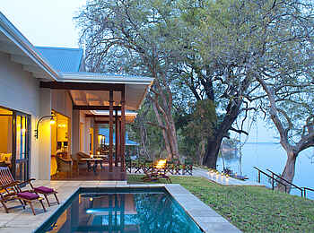 Baines River Camp: Terrasse mit Pool Baines River Camp: Terrasse mit Pool