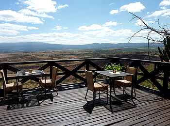 Bashay Rift Lodge: Terrasse mit weitem Blick Bashay Rift Lodge: Terrasse mit weitem Blick