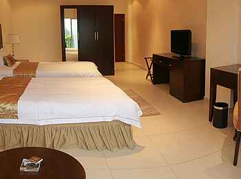 Mikhael's Hotel: Junior Suite Mikhael's Hotel: Junior Suite