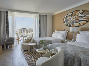 One and Only Cape Town Hotel: Marina Harbour Room Bett One and Only Cape Town Hotel: Marina Harbour Room Bett