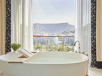 One and Only Cape Town Hotel: Presidential Suite Bad One and Only Cape Town Hotel: Presidential Suite Bad