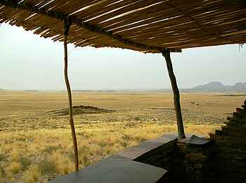 Rostock Ritz Desert Lodge: Blick aus dem VIP-Room Rostock Ritz Desert Lodge: Blick aus dem VIP-Room