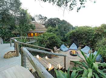 Thonga Beach Lodge: Feuerstelle Thonga Beach Lodge: Feuerstelle