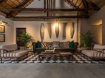 Sabi Sabi Bush Lodge: Lounge Sabi Sabi Bush Lodge: Lounge