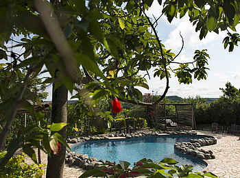 Volcanoes Kyambura Gorge Lodge: Swimming Pool Volcanoes Kyambura Gorge Lodge: Swimming Pool