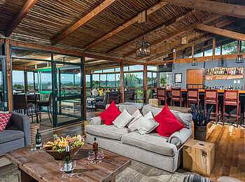 Kariega Main Lodge: Die Bar Kariega Main Lodge: Die Bar